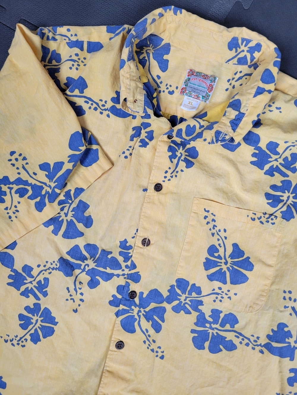 Reyn Spooner Commemorative Classic Hawaiian Traditonal Mens XL Shirt Yellow Blue